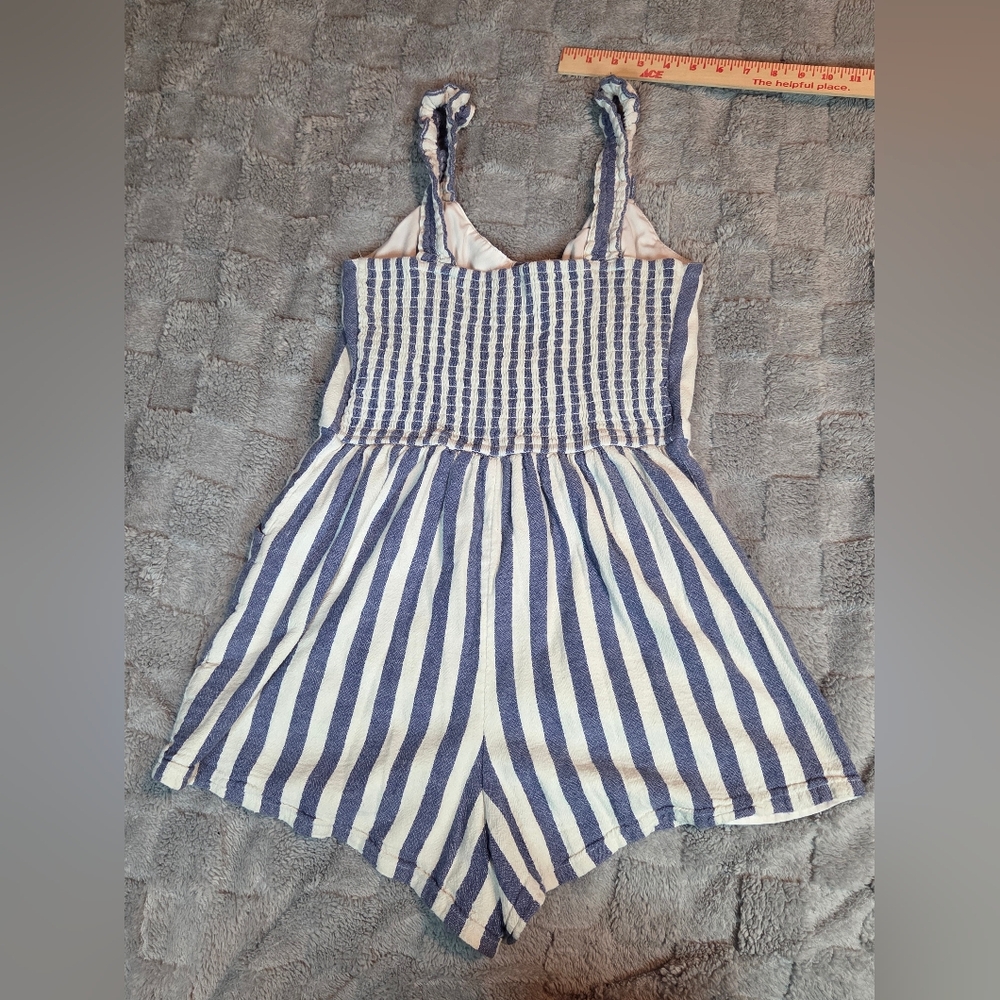 Hollister Womens M Sleeveless Romper Shorts Blue/white Elastic Back Half Button - Picture 3 of 15